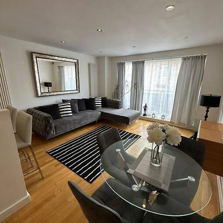 Two Br Flat 5 Mins Walk From London Eye G96 Appartement Buitenkant foto